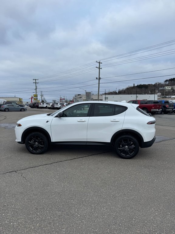 Dodge HORNET GT PLUS 2023 à Saint John, Nouveau-Brunswick - 10 - w1024h768px