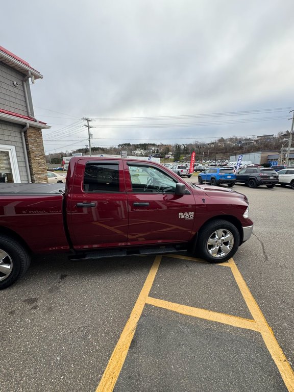 2022  RAM 1500 ST QUAD CAB 4X4 in Saint John, New Brunswick - 8 - w1024h768px