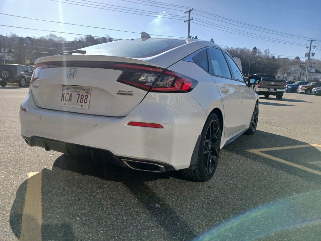 2023 Honda Civic Hatchback Sport Touring in Saint John, New Brunswick - 14 - w1024h768px