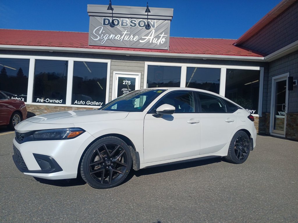 2023 Honda Civic Hatchback Sport Touring in Saint John, New Brunswick - 8 - w1024h768px