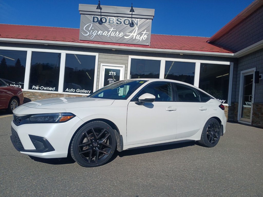 2023 Honda Civic Hatchback Sport Touring in Saint John, New Brunswick - 9 - w1024h768px