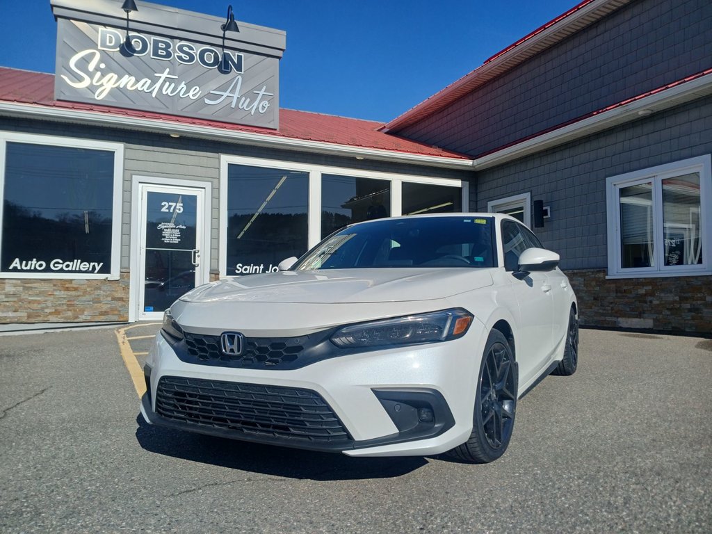 2023 Honda Civic Hatchback Sport Touring in Saint John, New Brunswick - 7 - w1024h768px