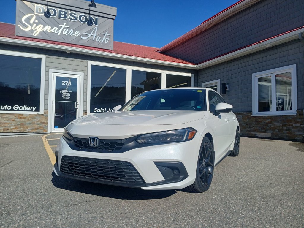 2023 Honda Civic Hatchback Sport Touring in Saint John, New Brunswick - 6 - w1024h768px