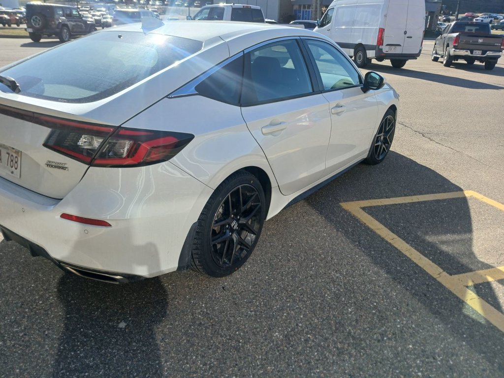 2023 Honda Civic Hatchback Sport Touring in Saint John, New Brunswick - 13 - w1024h768px