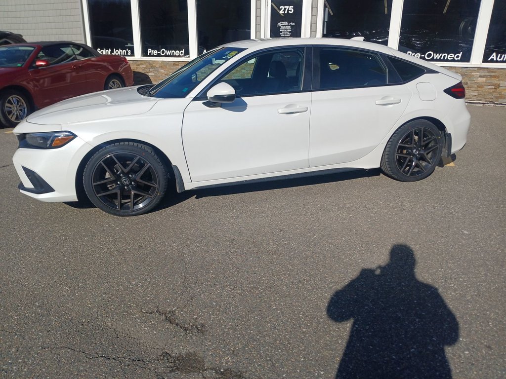 2023 Honda Civic Hatchback Sport Touring in Saint John, New Brunswick - 10 - w1024h768px