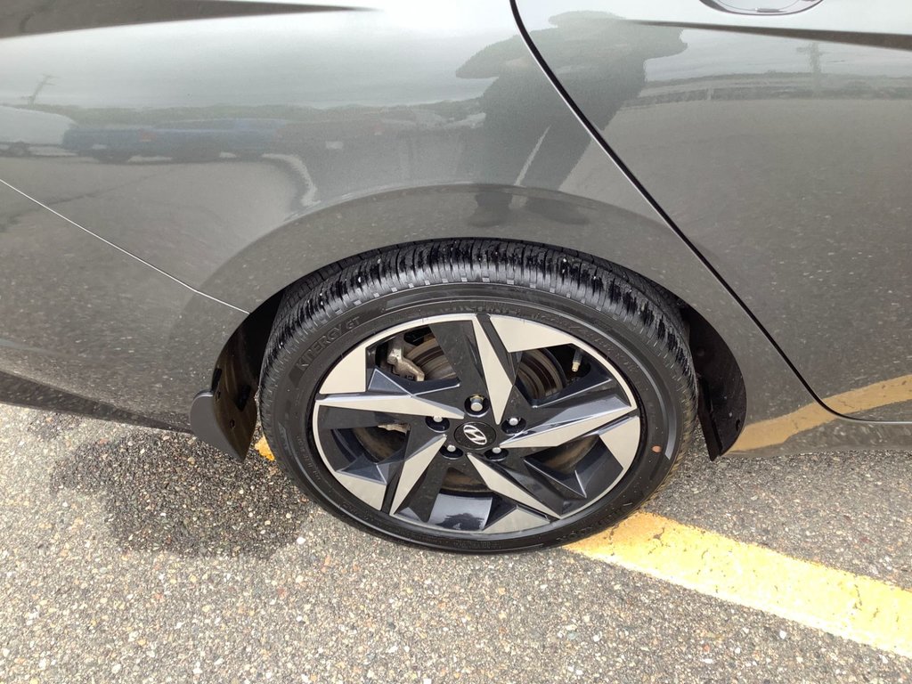 2023 Hyundai Elantra Hybrid LUXURY in Saint John, New Brunswick - 5 - w1024h768px