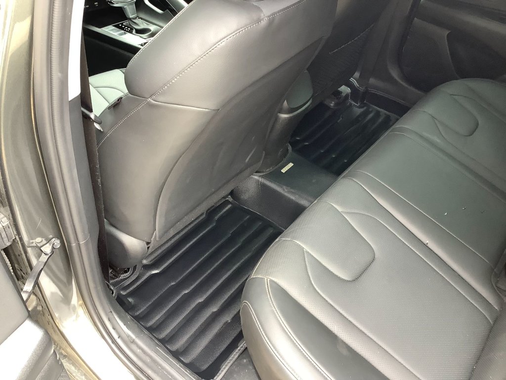 2023 Hyundai Elantra Hybrid LUXURY in Saint John, New Brunswick - 15 - w1024h768px