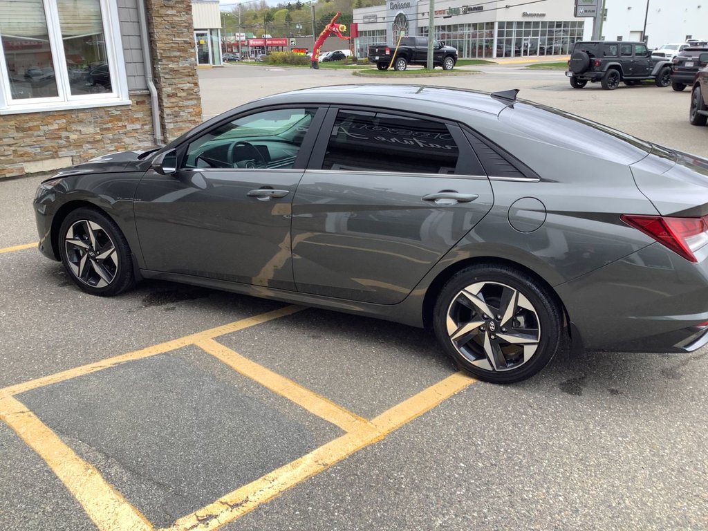 2023 Hyundai Elantra Hybrid LUXURY in Saint John, New Brunswick - 9 - w1024h768px