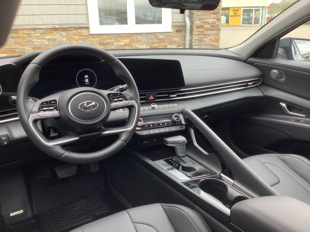 2023 Hyundai Elantra Hybrid LUXURY in Saint John, New Brunswick - 13 - w1024h768px