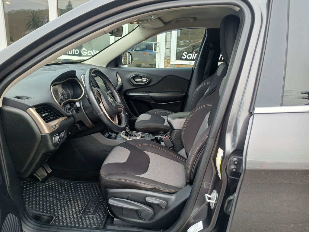 2014 Jeep Cherokee NORTH in Saint John, New Brunswick - 15 - w1024h768px