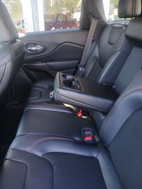 Jeep Cherokee TRAILHAWK 2019 à Saint John, Nouveau-Brunswick - 17 - w1024h768px