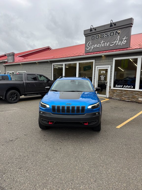 2022  Cherokee TRAILHAWK 4X4 in Saint John, New Brunswick - 2 - w1024h768px