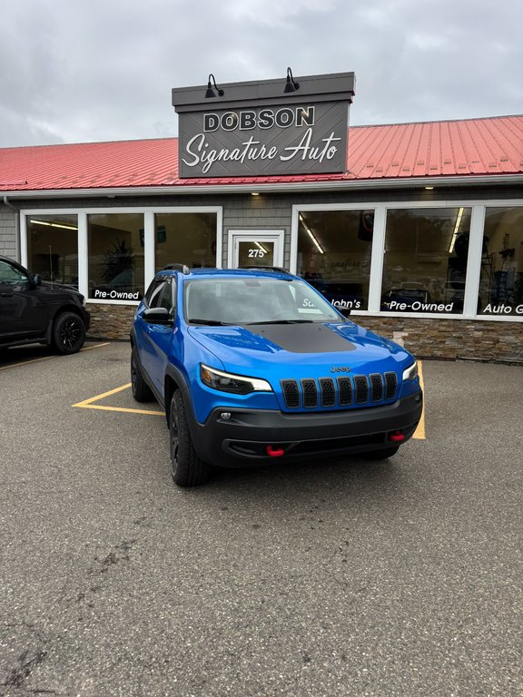 2022  Cherokee TRAILHAWK 4X4 in Saint John, New Brunswick - 3 - w1024h768px