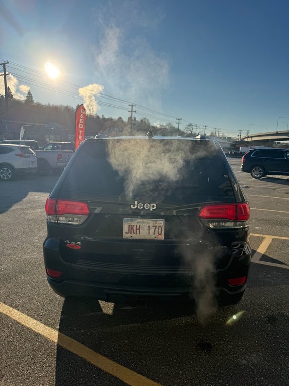 2017  Grand Cherokee LAREDO in Saint John, New Brunswick - 12 - w1024h768px