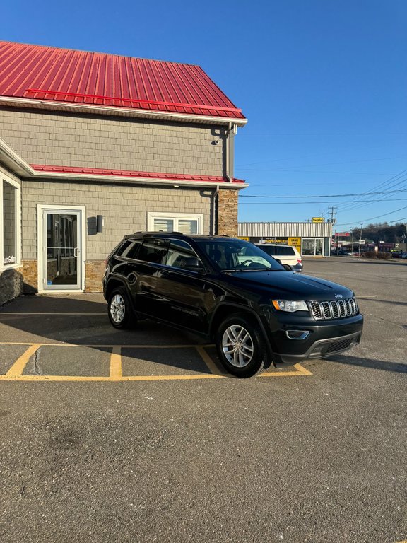 2017  Grand Cherokee LAREDO in Saint John, New Brunswick - 8 - w1024h768px