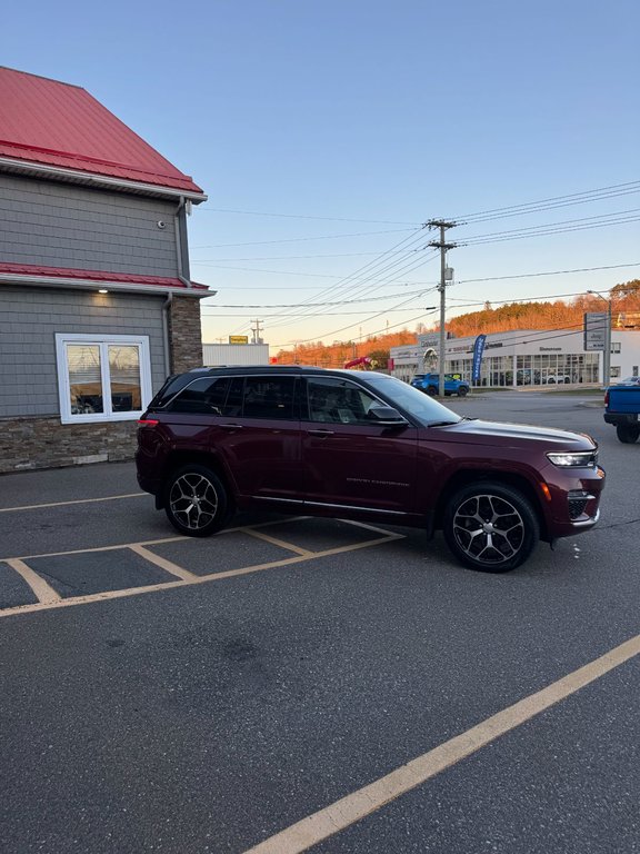 2022  Grand Cherokee SUMMIT RESERVE in Saint John, New Brunswick - 7 - w1024h768px