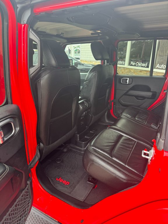 2018 Jeep WRANGLER UNLIMITED SAHARA in Saint John, New Brunswick - 6 - w1024h768px