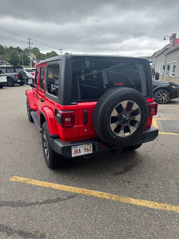 2018 Jeep WRANGLER UNLIMITED SAHARA in Saint John, New Brunswick - 3 - w1024h768px