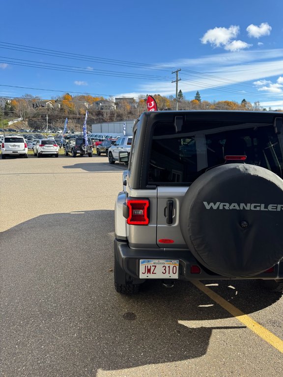 Wrangler Unlimited SAHARA 2020 à Saint John, Nouveau-Brunswick - 12 - w1024h768px