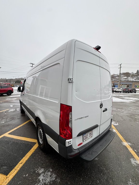 2019  Sprinter Cargo Van BASE in Saint John, New Brunswick - 16 - w1024h768px