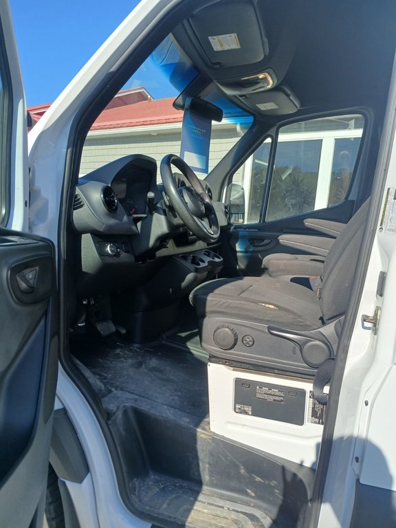 2019 Mercedes-Benz Sprinter Cargo Van BASE in Saint John, New Brunswick - 26 - w1024h768px