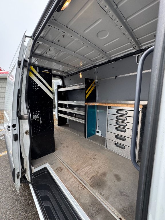 2019  Sprinter Cargo Van BASE in Saint John, New Brunswick - 27 - w1024h768px