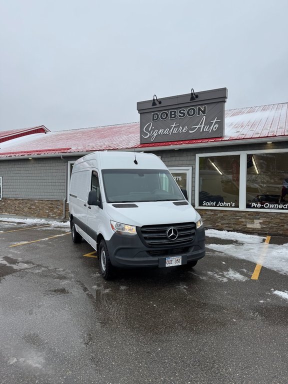 2019  Sprinter Cargo Van BASE in Saint John, New Brunswick - 3 - w1024h768px