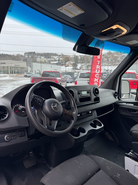 2019  Sprinter Cargo Van BASE in Saint John, New Brunswick - 11 - w1024h768px