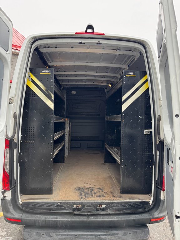 2019  Sprinter Cargo Van BASE in Saint John, New Brunswick - 20 - w1024h768px