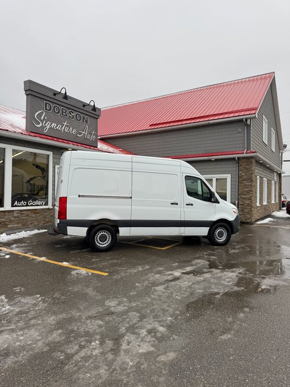 2019  Sprinter Cargo Van BASE in Saint John, New Brunswick - 34 - w1024h768px