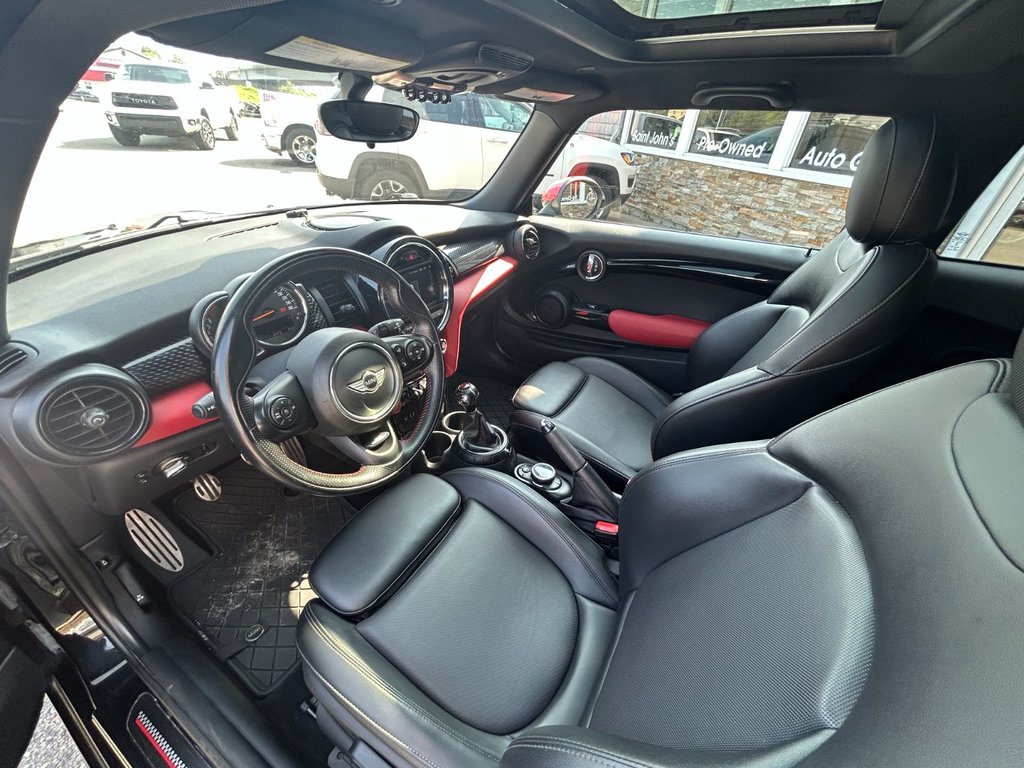 2016 MINI Cooper Hardtop S in Saint John, New Brunswick - 11 - w1024h768px