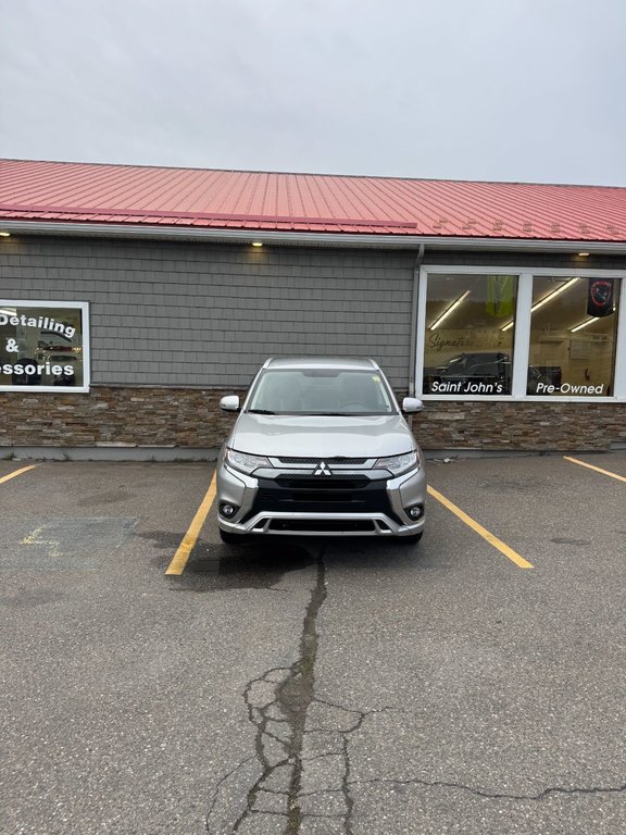 2020  OUTLANDER PHEV SEL in Saint John, New Brunswick - 10 - w1024h768px