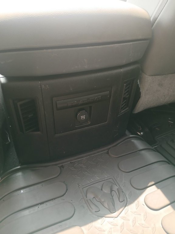 2019 Ram 1500 Classic SLT in Saint John, New Brunswick - 11 - w1024h768px