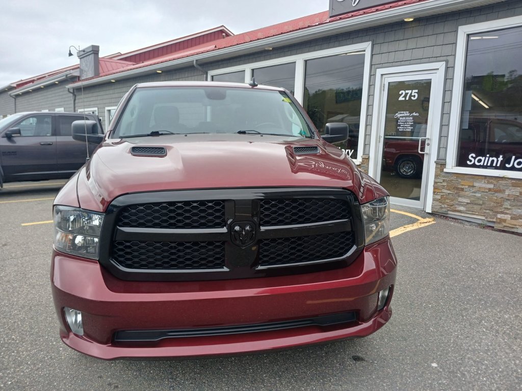 Ram 1500 Classic EXPRESS 2021 à Saint John, Nouveau-Brunswick - 2 - w1024h768px