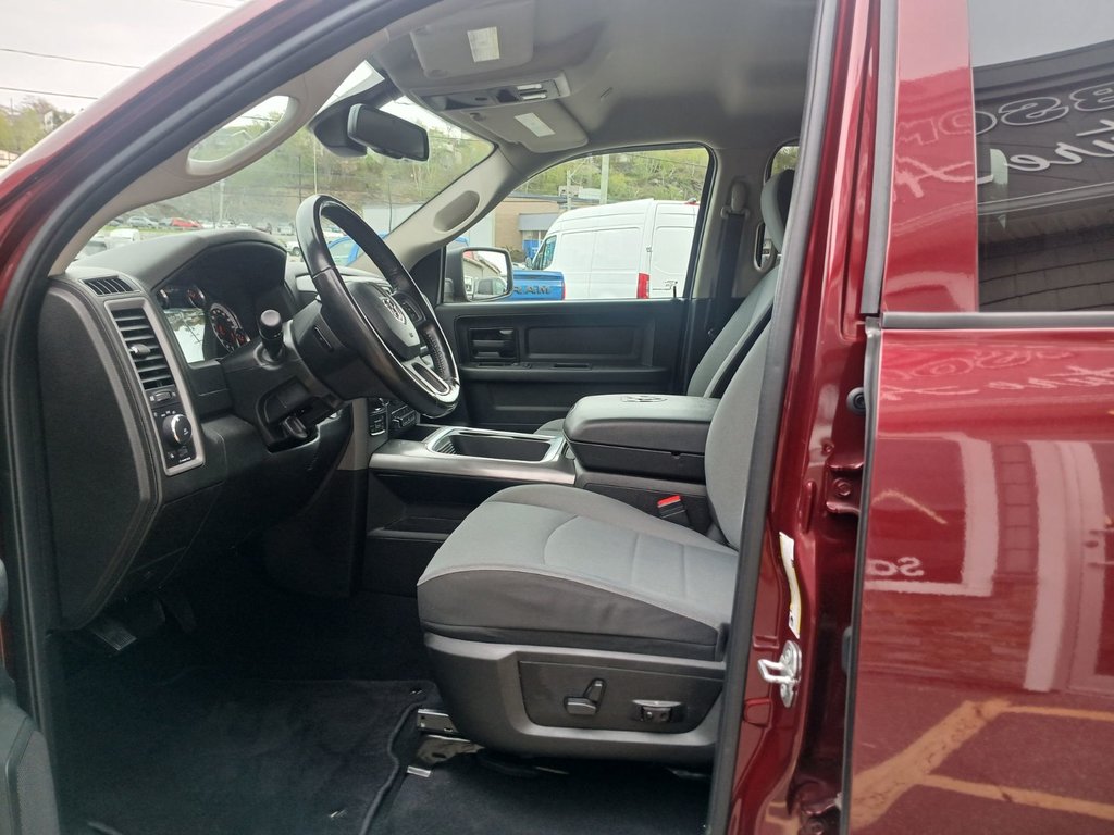 Ram 1500 Classic EXPRESS 2021 à Saint John, Nouveau-Brunswick - 10 - w1024h768px