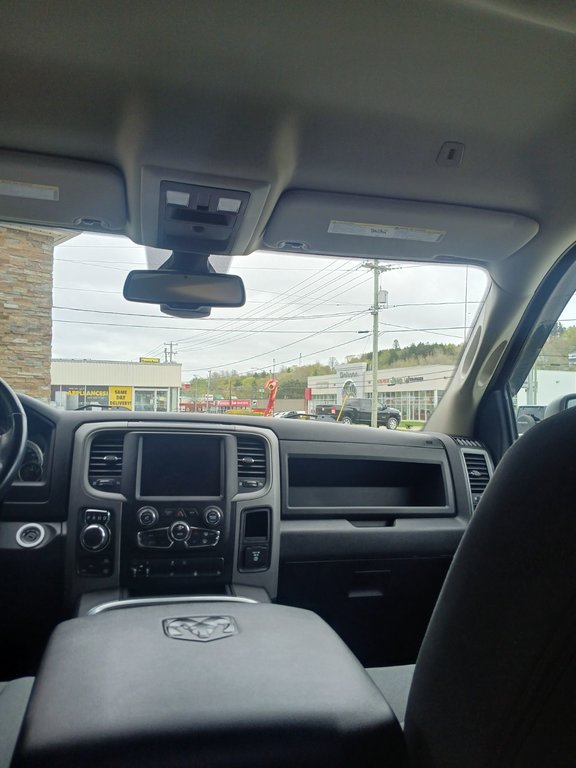 Ram 1500 Classic EXPRESS 2021 à Saint John, Nouveau-Brunswick - 19 - w1024h768px