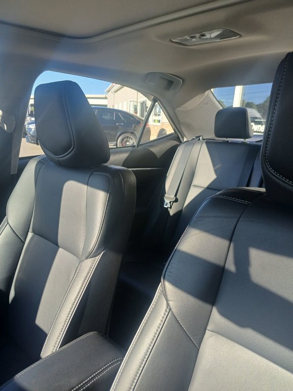 Toyota Corolla S 2016 à Saint John, Nouveau-Brunswick - 12 - w1024h768px