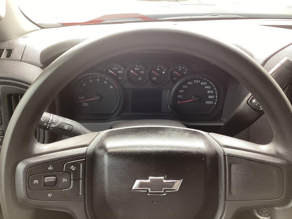 2024 Chevrolet SILVERADO 1500 CUSTOM TRAIL BOSS in Saint John, New Brunswick - 24 - w1024h768px