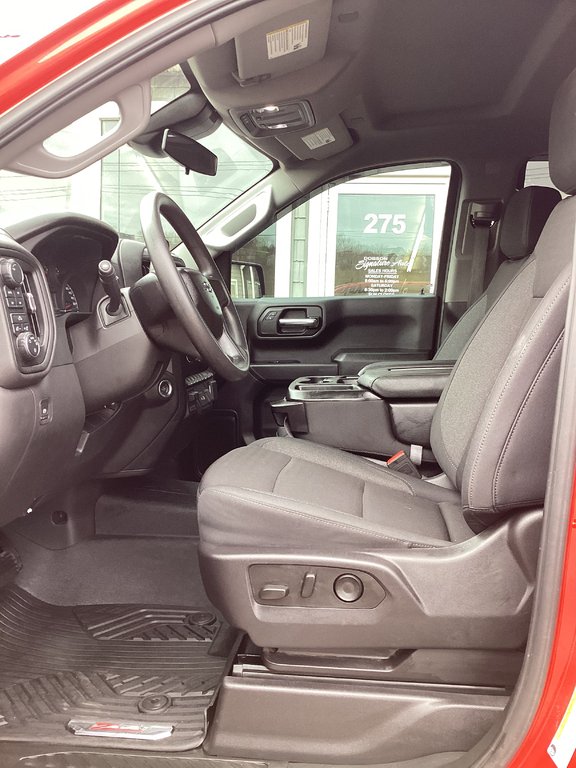 2024 Chevrolet SILVERADO 1500 CUSTOM TRAIL BOSS in Saint John, New Brunswick - 15 - w1024h768px