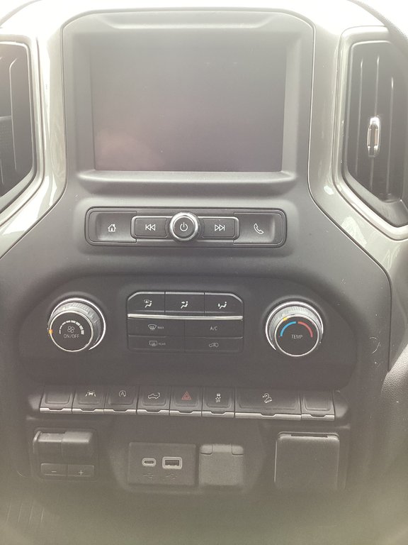 2024 Chevrolet SILVERADO 1500 CUSTOM TRAIL BOSS in Saint John, New Brunswick - 20 - w1024h768px