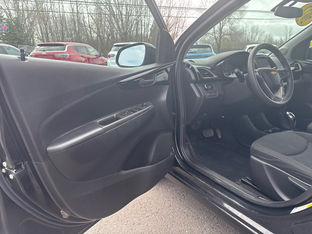 2022 Chevrolet Spark 1LT/ Premier in Sussex, New Brunswick - 10 - w1024h768px