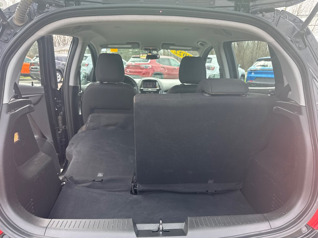 2022 Chevrolet Spark 1LT/ Premier in Sussex, New Brunswick - 28 - w1024h768px