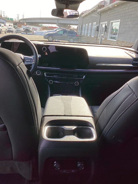 Chevrolet TRAVERSE LT 2024 à Saint John, Nouveau-Brunswick - 14 - w1024h768px