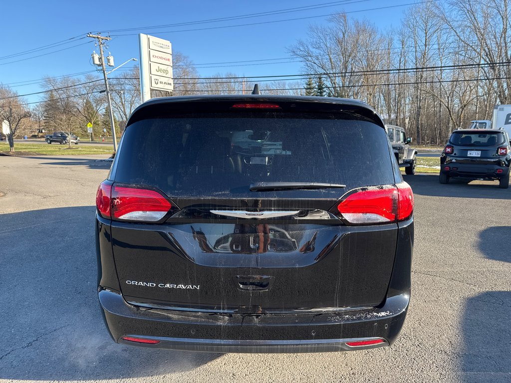 2025 Chrysler Grand Caravan SXT in Sussex, New Brunswick - 4 - w1024h768px