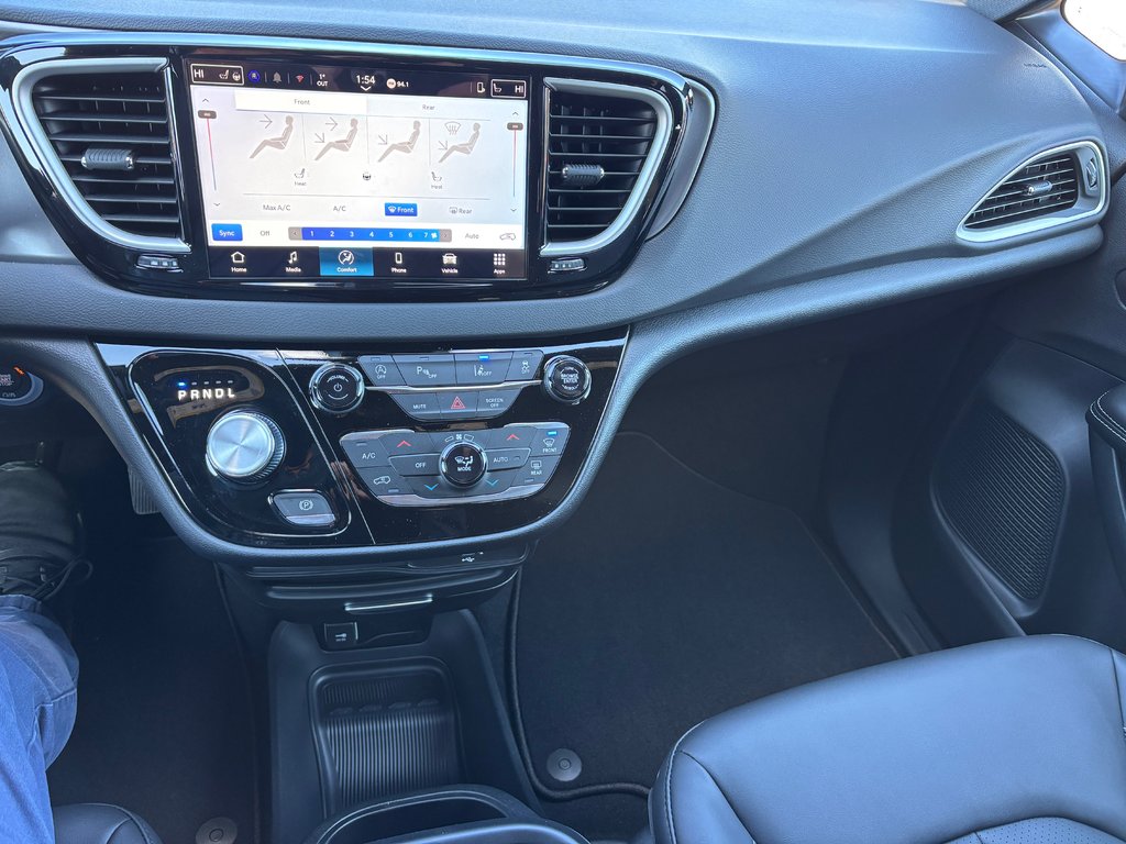 Chrysler Grand Caravan SXT 2026 à Saint John, Nouveau-Brunswick - 12 - w1024h768px