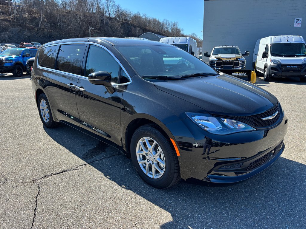 Chrysler Grand Caravan SXT 2026 à Saint John, Nouveau-Brunswick - 2 - w1024h768px