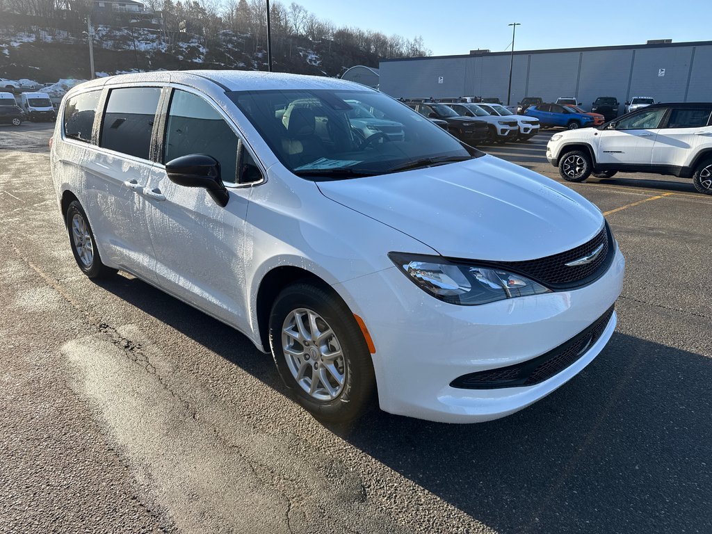 2026 Chrysler Grand Caravan SXT in Saint John, New Brunswick - 2 - w1024h768px