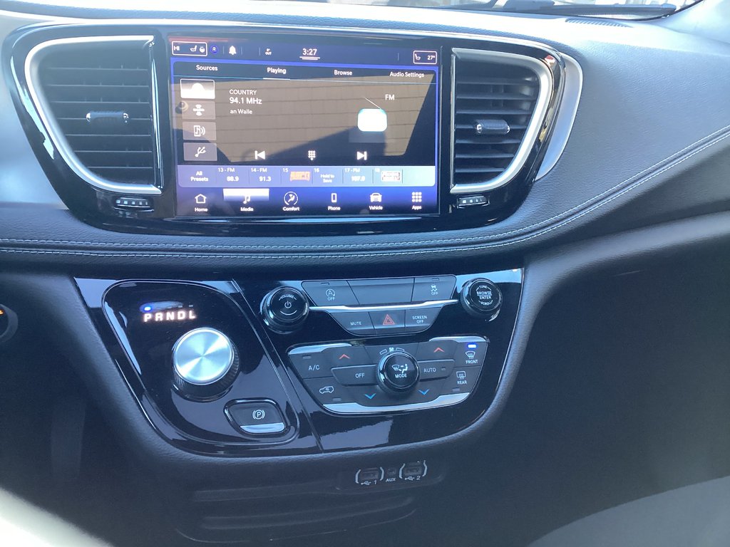 2021 Chrysler PACIFICA TOURING in Saint John, New Brunswick - 22 - w1024h768px