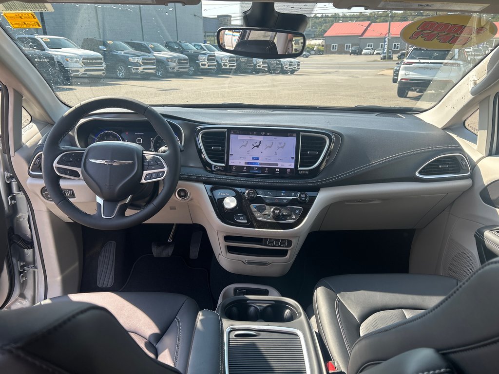 2024  Pacifica TOURING L in Saint John, New Brunswick - 13 - w1024h768px