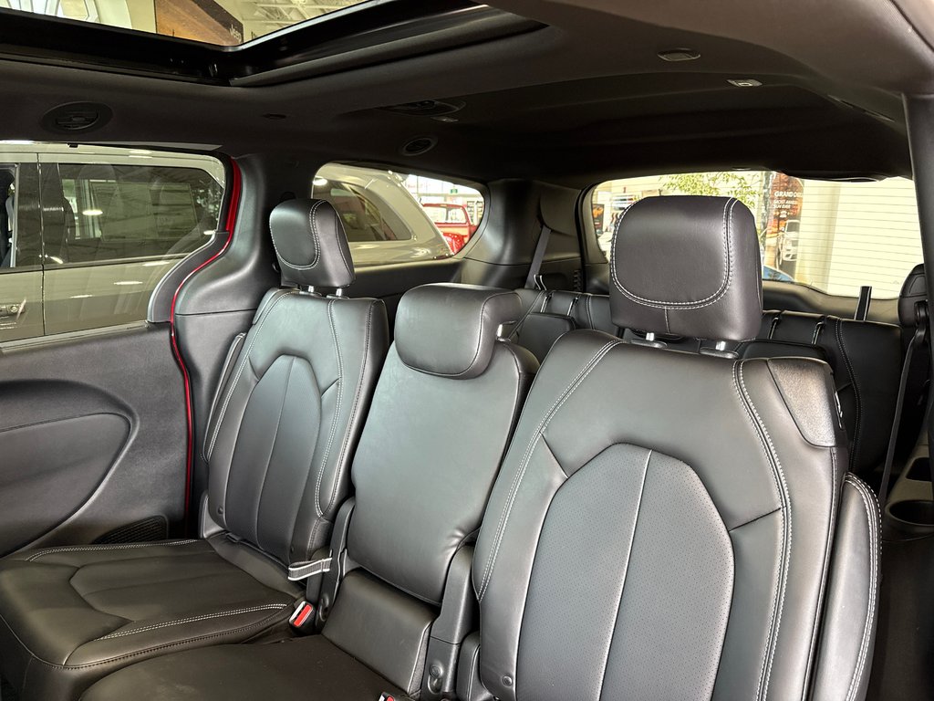 2026 Chrysler Pacifica SELECT in Saint John, New Brunswick - 8 - w1024h768px